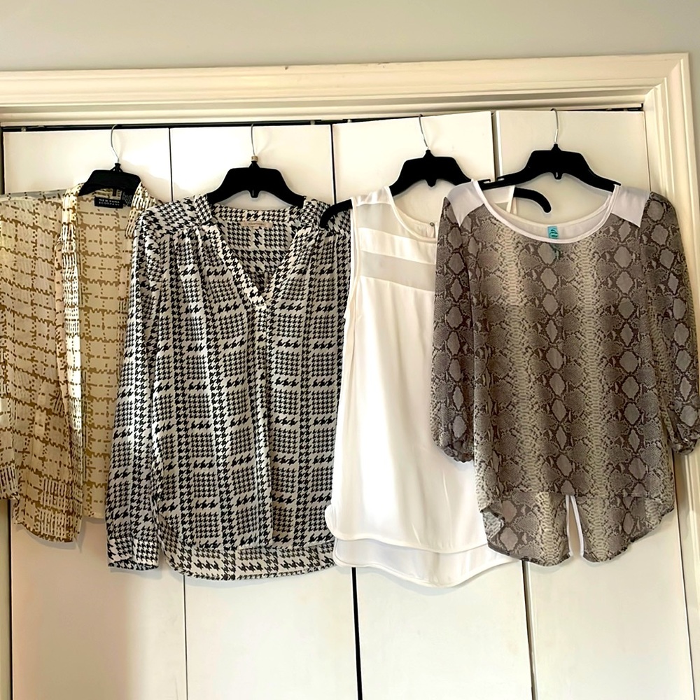 4 blouses 3 long sleeve one sleeveless